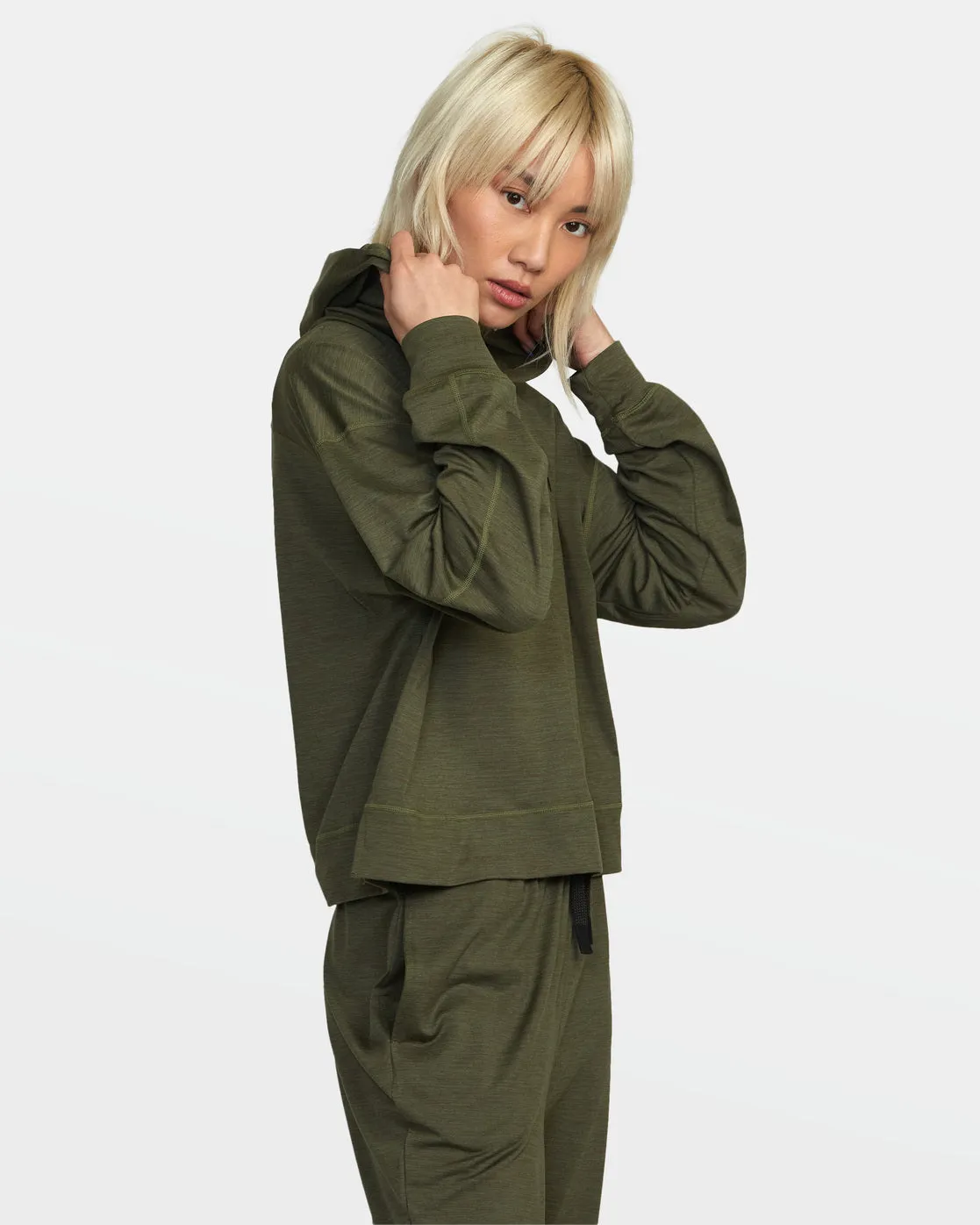C-Able Cropped Workout Hoodie - Olive