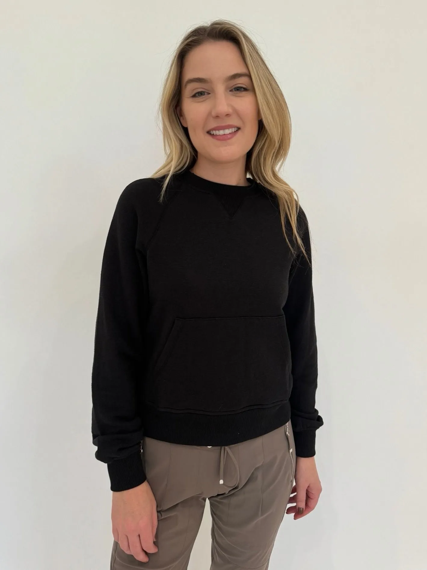 Fiona Crew Neck Sweatshirt - Black