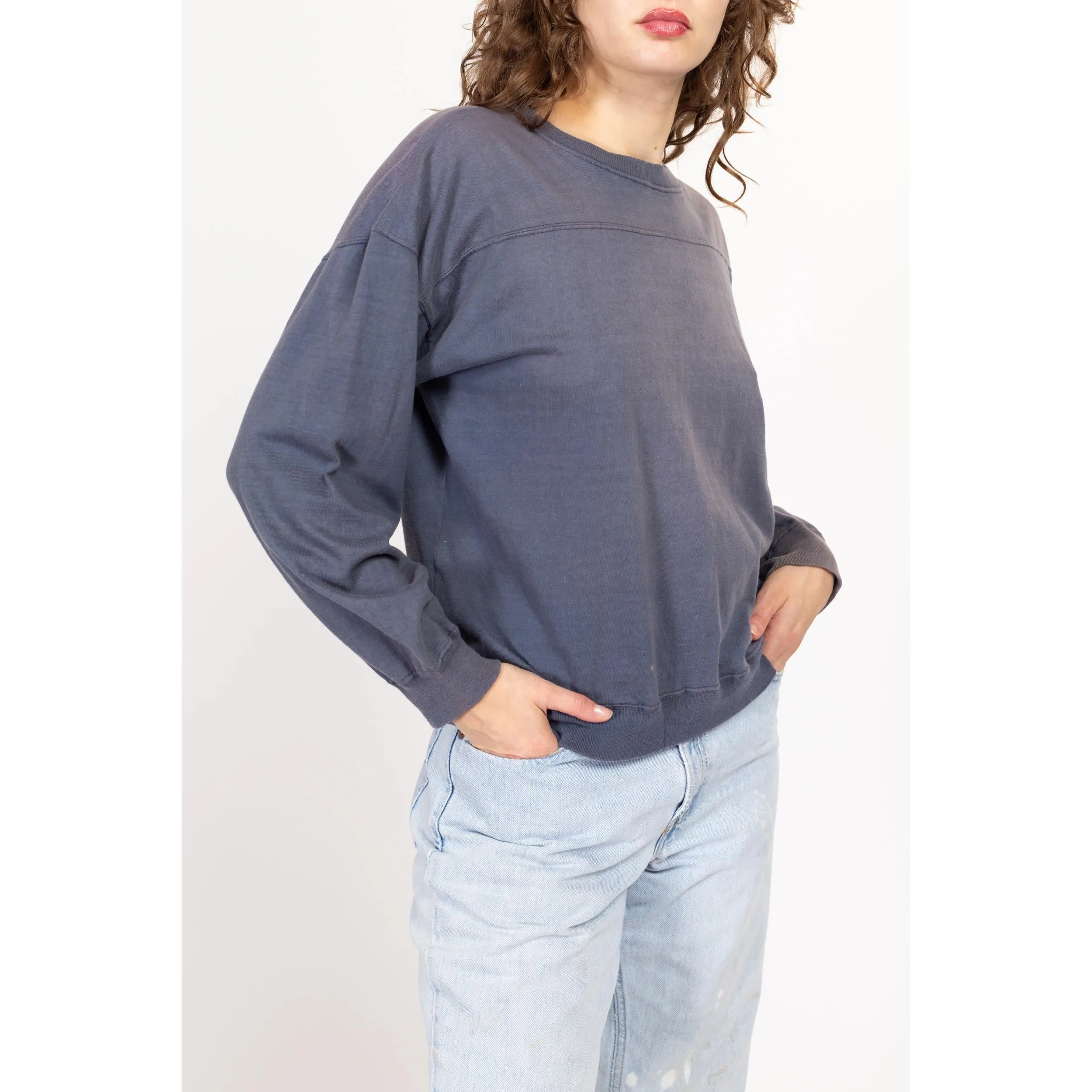 Large 90s Faded Slate Blue Sweatshirt Top